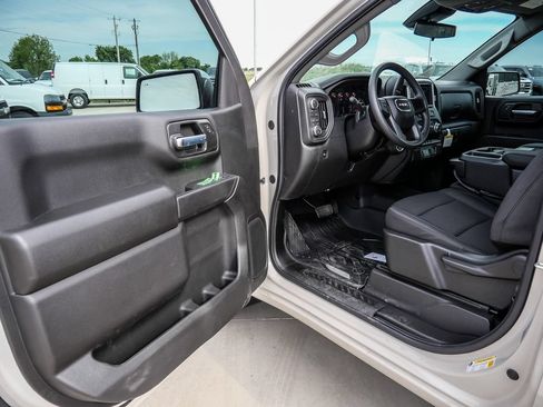 New 2026 GMC Sierra 1500 Pro w/ Pro Value Package AWD/4WD image 29