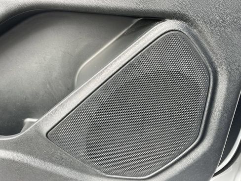 Used 2021 Ford Explorer XLT w/ Class III Trailer Tow Package image 27