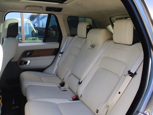 Used 2022 Land Rover Range Rover Westminster Edition image 36