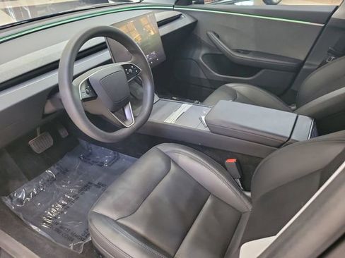 Used 2025 Tesla Model 3 Long Range image 11