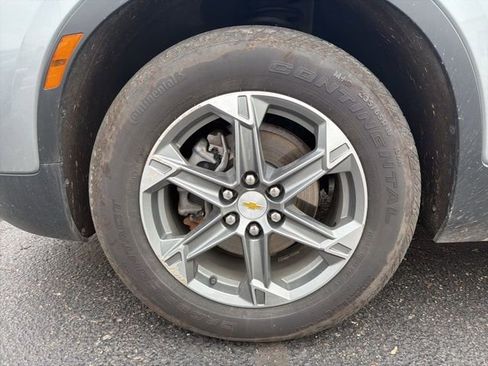 Used 2024 Chevrolet Blazer LT image 9