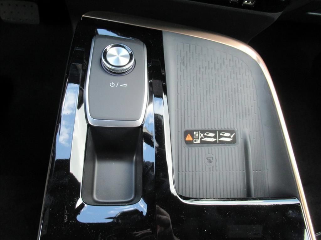New 2026 Buick Enclave Avenir w/ Super Cruise Package FWD image 27