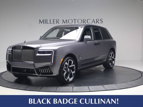 New 2027 Rolls-Royce Cullinan Black Badge AWD/4WD image 1