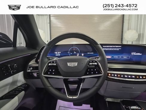 New 2026 Cadillac Lyriq Premium Luxury w/ LPO, Floor Liner Package image 39