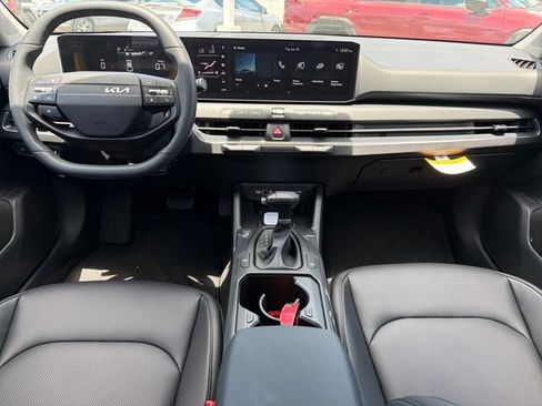 New 2026 Kia K4 EX FWD image 9