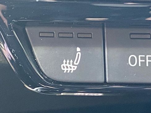 Used 2023 Audi Q4 e-tron Premium Plus w/ Premium Plus image 13