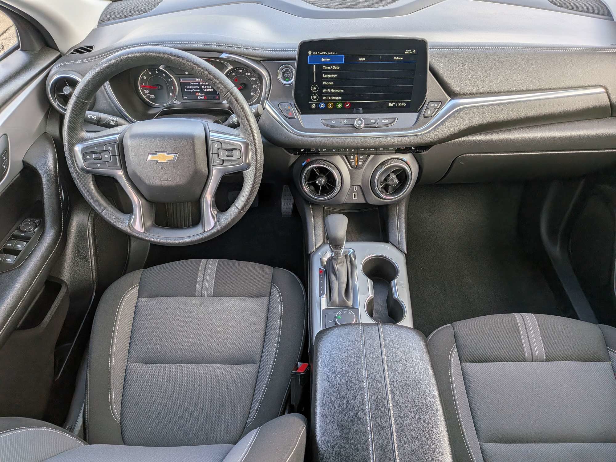 Used 2025 Chevrolet Blazer LT AWD/4WD image 16