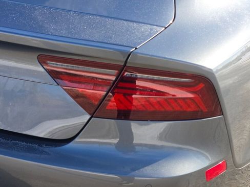 Used 2017 Audi S7 Prestige w/ S7 Sport Package image 16