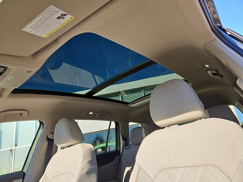 New 2026 Volkswagen Atlas SEL Premium R-Line image 16