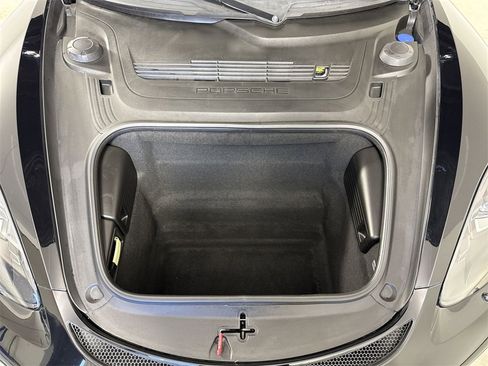 Certified 2021 Porsche 718 Boxster Spyder image 22