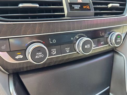 Used 2018 Honda Accord EX-L image 25