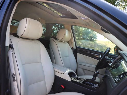 Used 2016 Hyundai Equus Ultimate RWD image 21