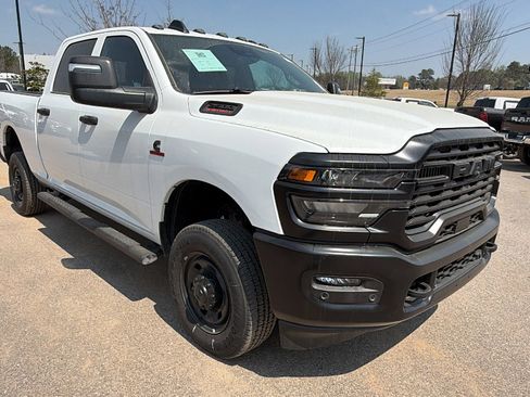 New 2026 RAM 2500 Tradesman AWD/4WD image 5