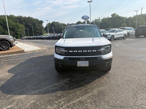 New 2026 Ford Bronco Sport Outer Banks w/ Outer Banks Tech Package+ AWD/4WD image 8