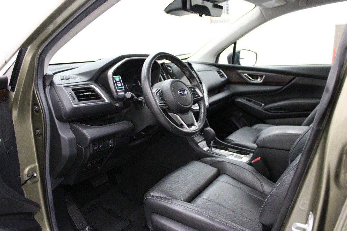 Used 2024 Subaru Ascent Touring w/ Popular Package #2 AWD/4WD image 7