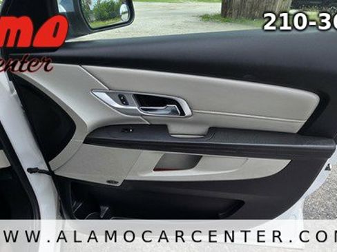 Used 2017 GMC Terrain SLT w/ Driver Alert Package I FWD image 17