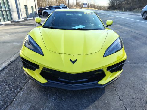 Used 2021 Chevrolet Corvette Stingray Premium Conv w/ Z51 Performance Package image 5