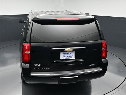 Used 2018 Chevrolet Suburban Premier AWD/4WD image 26