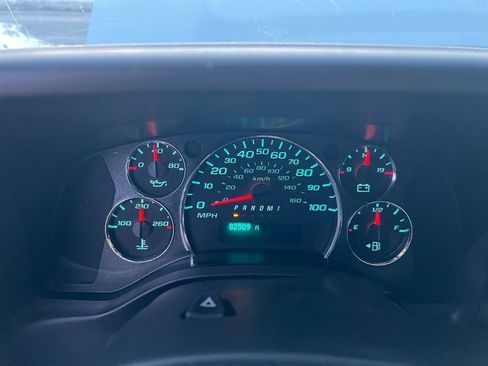 Used 2013 Chevrolet Express 3500 image 14