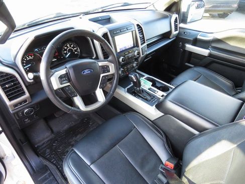 Used 2020 Ford F150 Lariat w/ Equipment Group 502A Luxury image 11