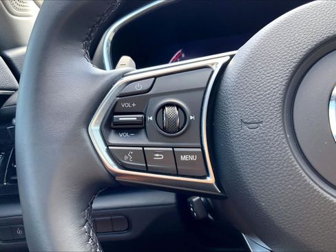 Used 2026 Acura MDX SH-AWD image 24