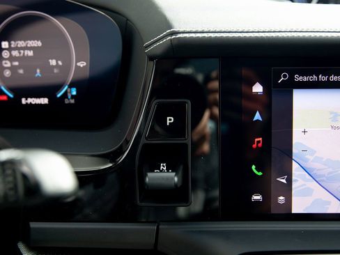 New 2026 Porsche Panamera 4 image 17