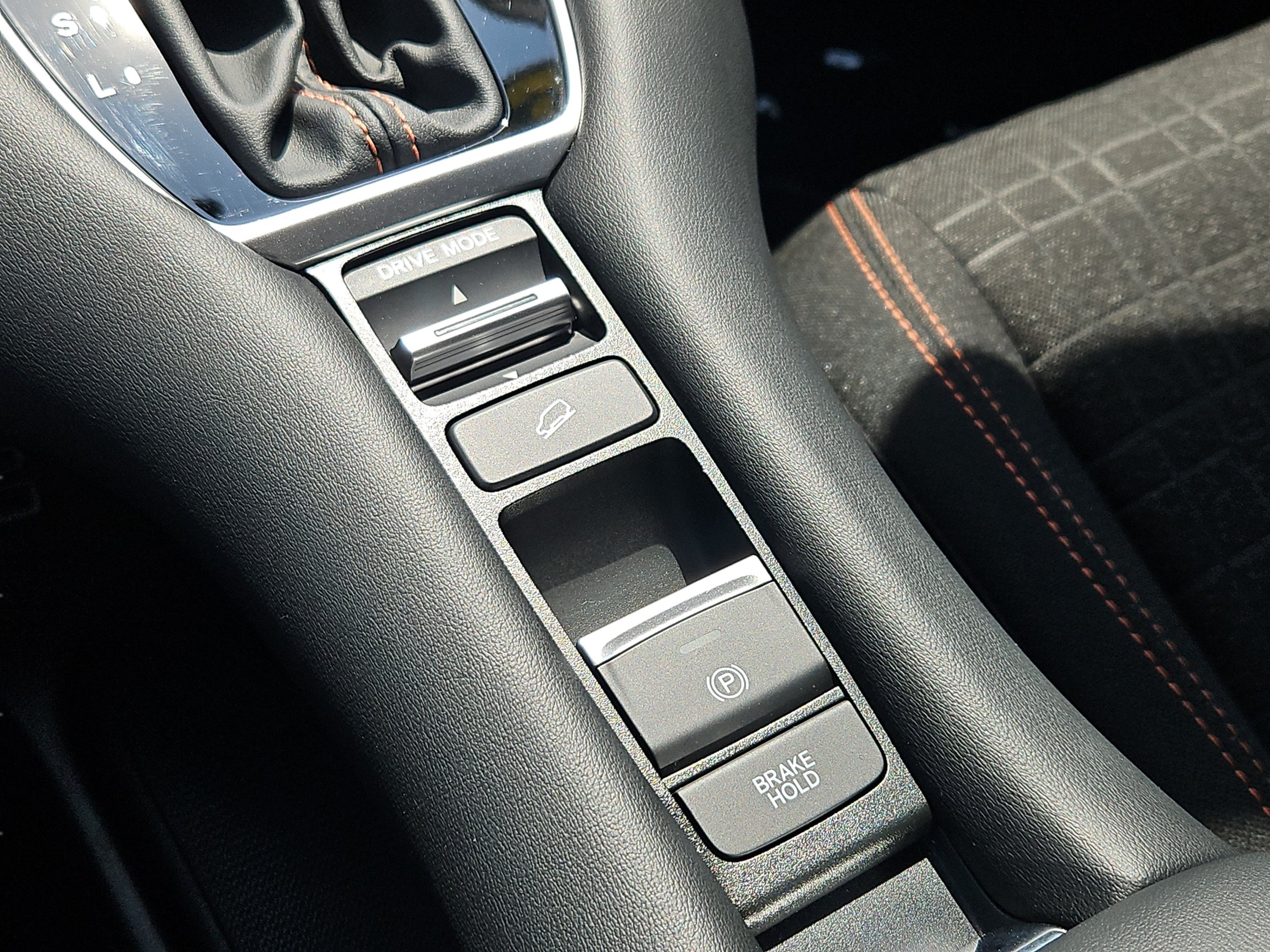 Certified 2023 Honda HR-V Sport image 9