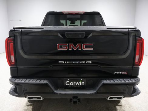 Used 2024 GMC Sierra 1500 AT4 w/ Technology Package image 3