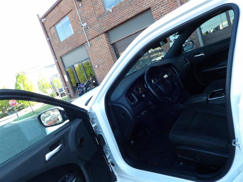 Used 2018 Dodge Charger Police w/ Integrated Display Package RWD image 9