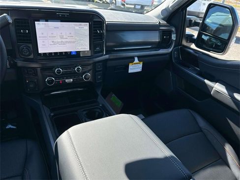 New 2026 Ford F250 Lariat w/ Lariat Ultimate Package image 15