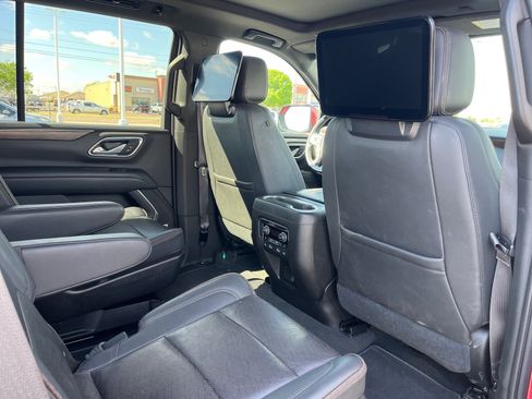 Used 2021 Chevrolet Tahoe High Country image 9