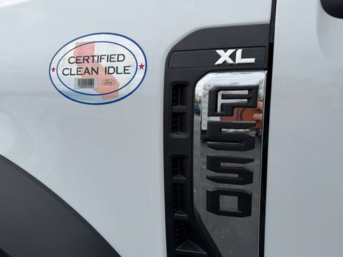 New 2024 Ford F550 4x4 Regular Cab Super Duty image 10