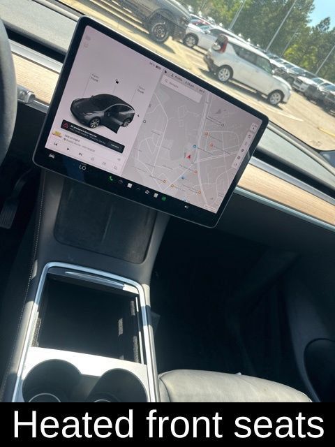 Used 2021 Tesla Model Y Long Range AWD/4WD image 23