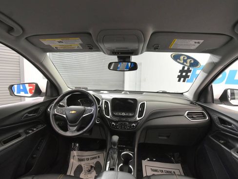 Used 2022 Chevrolet Equinox Premier AWD/4WD image 25