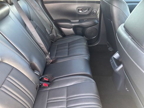Used 2023 Honda HR-V EX-L image 17