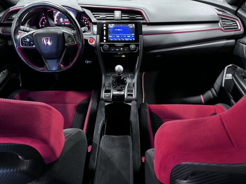 Used 2018 Honda Civic Type R image 12