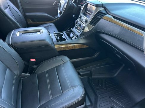 Used 2017 GMC Yukon XL Denali w/ Open Road Package AWD/4WD image 16