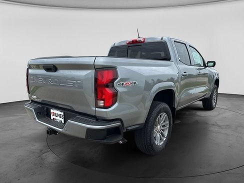 New 2026 Chevrolet Colorado LT w/ LT Convenience Package AWD/4WD image 11