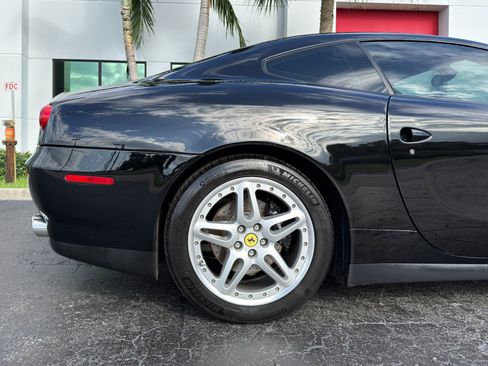 Used 2005 Ferrari 612 Scaglietti image 7