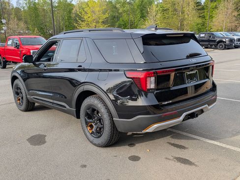 New 2026 Ford Explorer Tremor AWD/4WD image 6