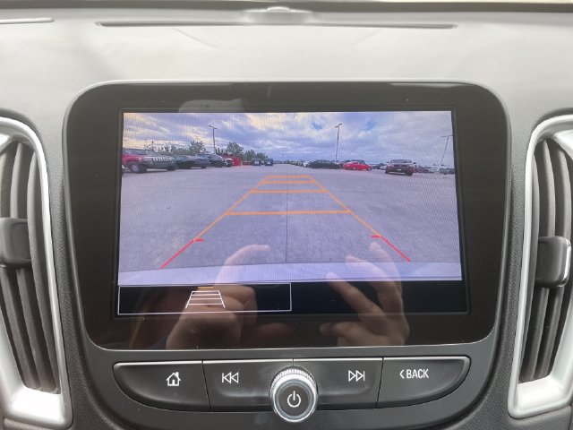 Used 2024 Chevrolet Malibu LS FWD image 14