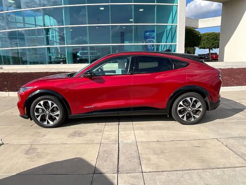 Used 2022 Ford Mustang Mach-E Premium image 2