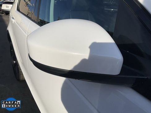 Used 2019 Land Rover Discovery Sport SE image 80