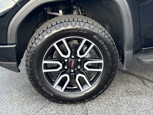 Used 2026 GMC Sierra 1500 AT4 w/ AT4 Premium Package AWD/4WD image 18