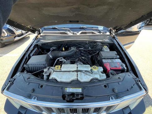 Used 2011 Jeep Liberty Limited w/ Comfort/Convenience Group image 44