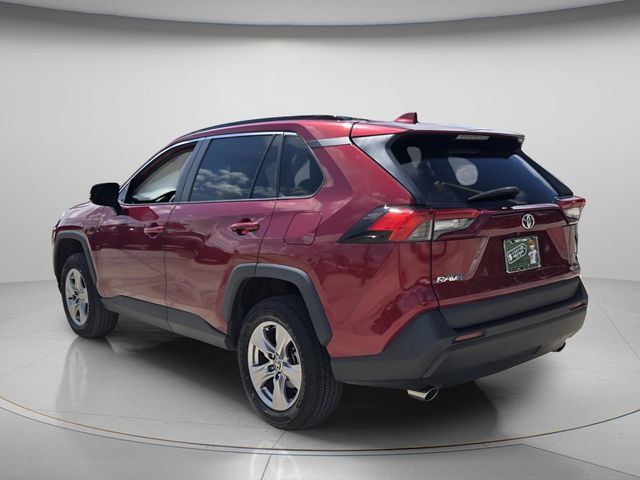 Used 2023 Toyota RAV4 XLE w/ Convenience Package FWD image 8