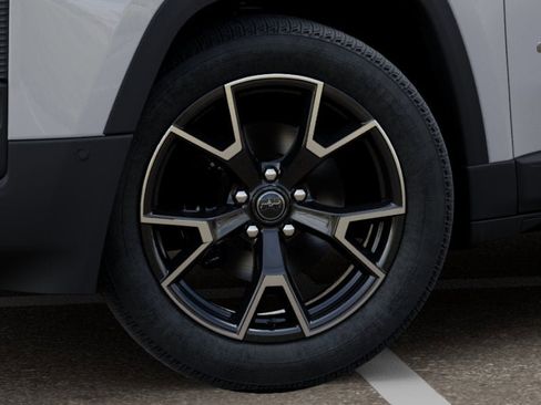 New 2026 Jeep Cherokee Overland image 8