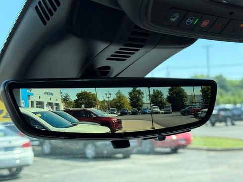 New 2026 Chevrolet Traverse LT image 23