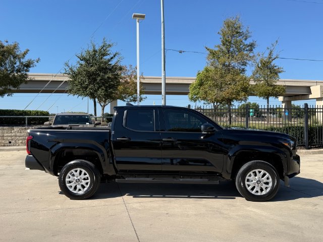 Used 2026 Toyota Tacoma SR AWD/4WD image 5