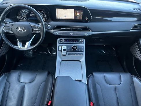 Used 2021 Hyundai Palisade Limited w/ Cargo Package FWD image 3